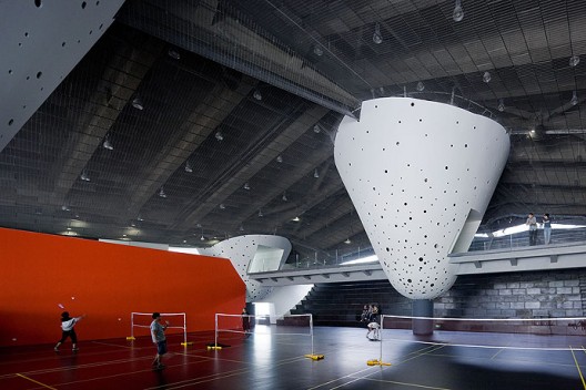 Giant Interactive Group Corporate Headquarters / Morphosis Architects