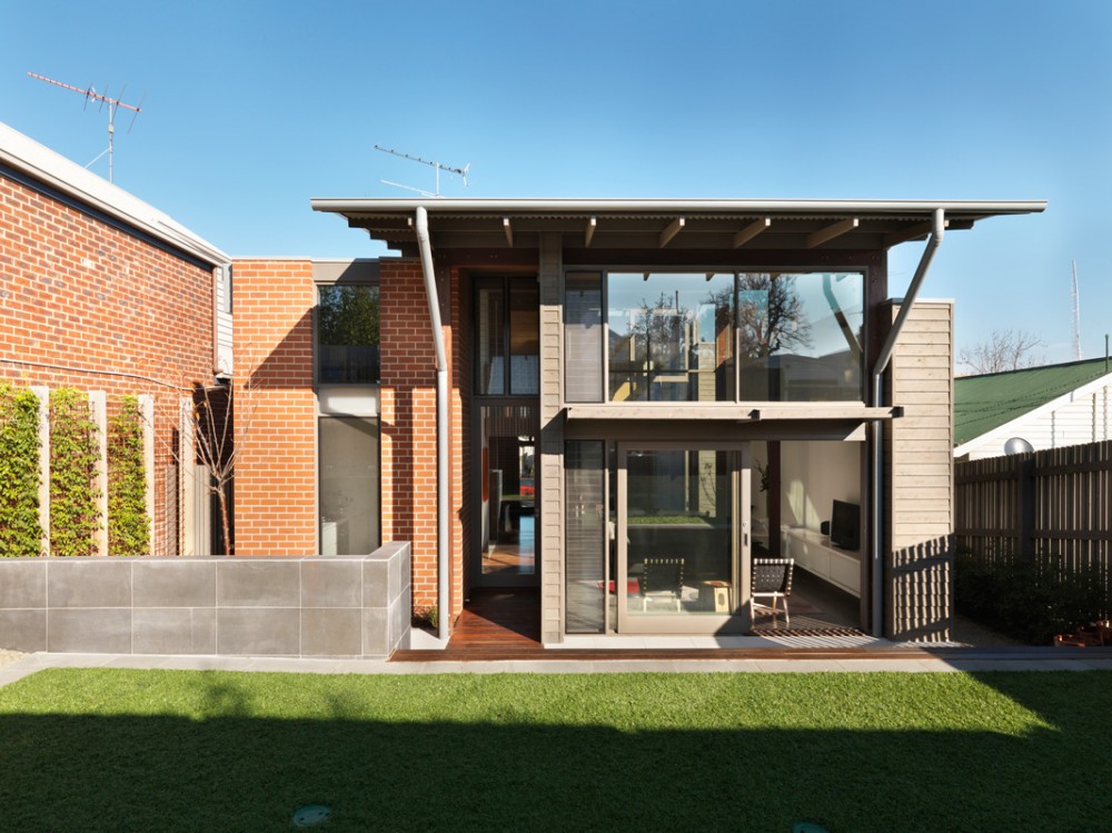 N+C Townhouse / Studio101 Architects