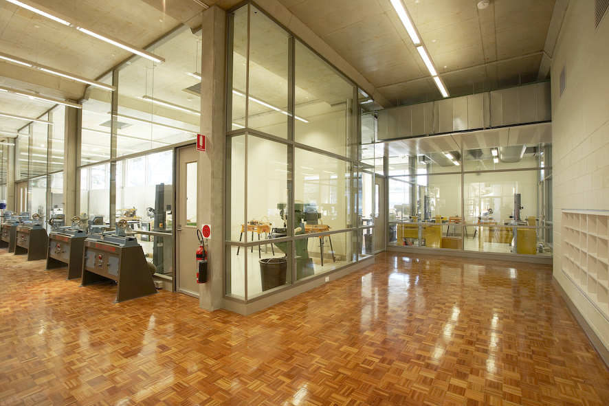 DTVA Christ Church Grammar School / Donaldson + Warn