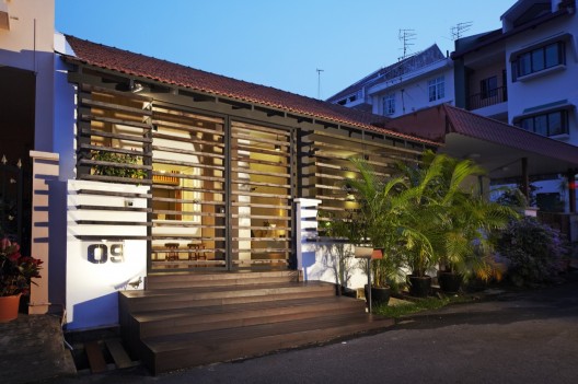House At Hillside In Singapore / Nota Design International pet Ltd