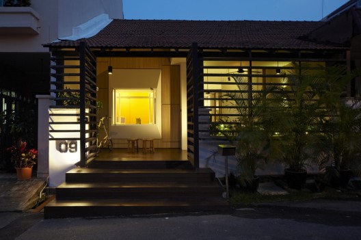 House At Hillside In Singapore / Nota Design International pet Ltd