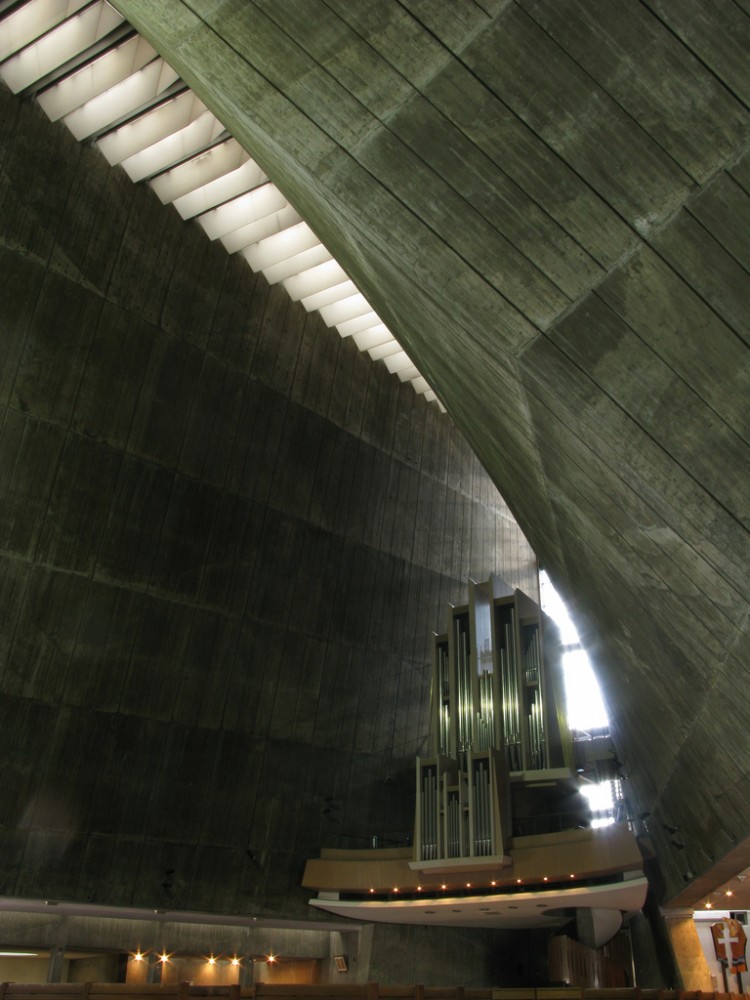 AD Classics: St. Mary Cathedral / Kenzo Tange