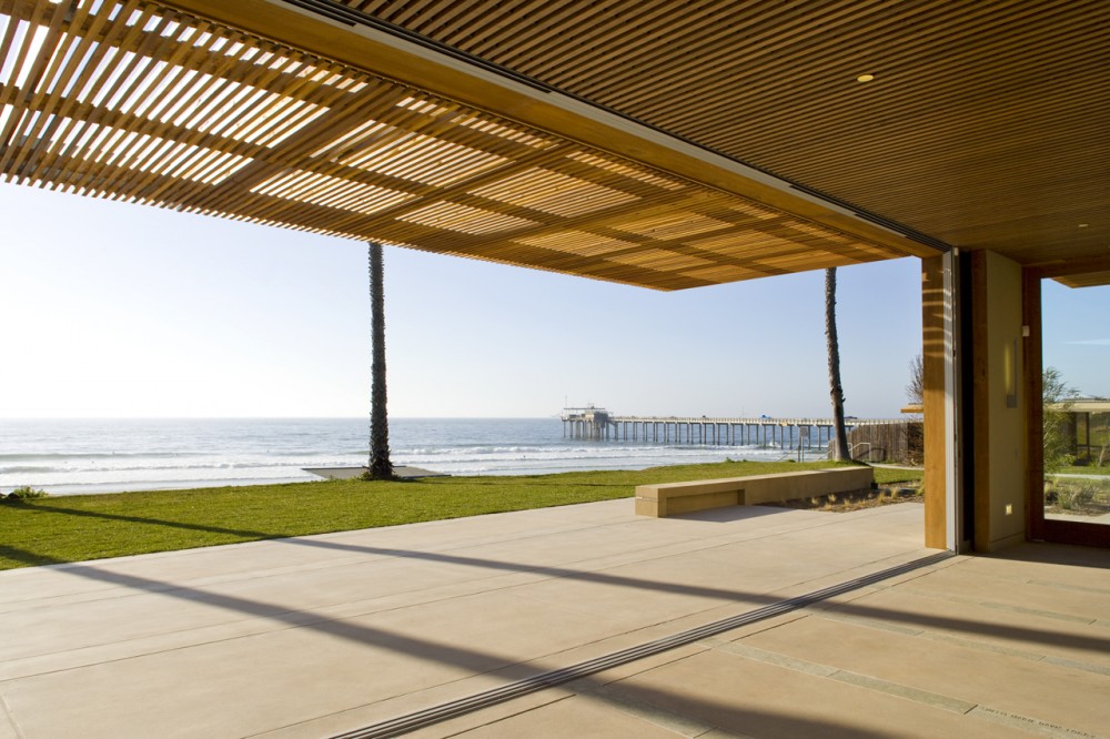 Robert Paine Scripps Forum for Science, Society and the Environment / Safdie Rabines Architects