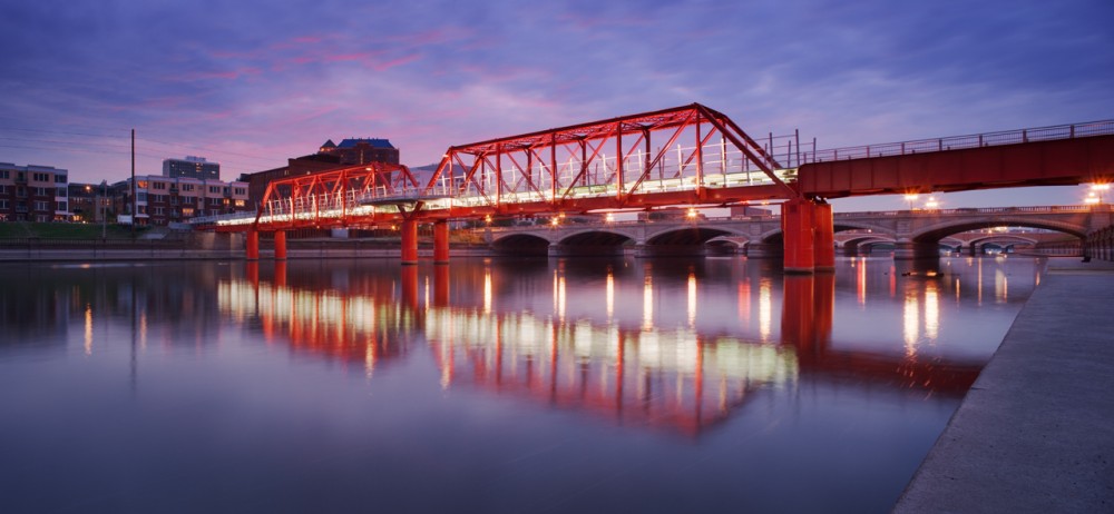 Des Moines Union Railway Bridge / Safdie Rabines Architects