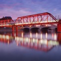 Des Moines Union Railway Bridge / Safdie Rabines Architects Des Moines Union Railway Bridge / Safdie Rabines Architects © Max Kun Zhang