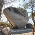 Sunset Chapel / BNKR Arquitectura Sunset Chapel / BNKR Arquitectura © Esteban Suárez