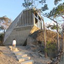 Sunset Chapel / BNKR Arquitectura Sunset Chapel / BNKR Arquitectura © Esteban Suárez