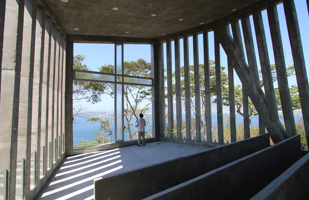 Sunset Chapel / BNKR Arquitectura © Esteban Suárez Sunset Chapel / BNKR Arquitectura © Esteban Suárez