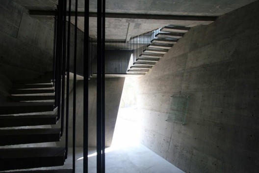 Sunset Chapel / BNKR Arquitectura