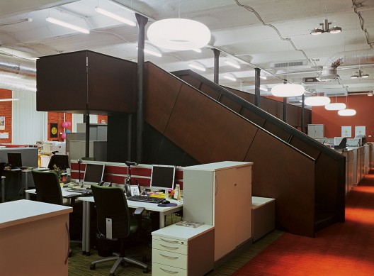 “EUROKOMMERZ” Workspace Company / Artem Slizunov, Vladimir Kuzmin