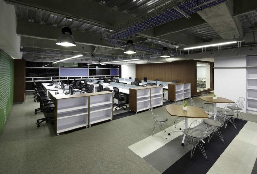 LEED CI V2.0 / Architecture And Interior Offices