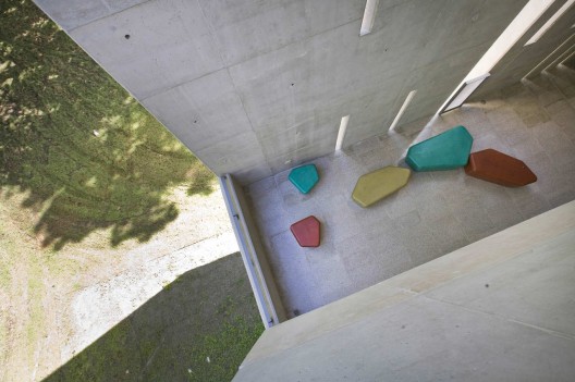 University Of Puerto Rico General Studies Building / Toro Ferrer Arquitectos