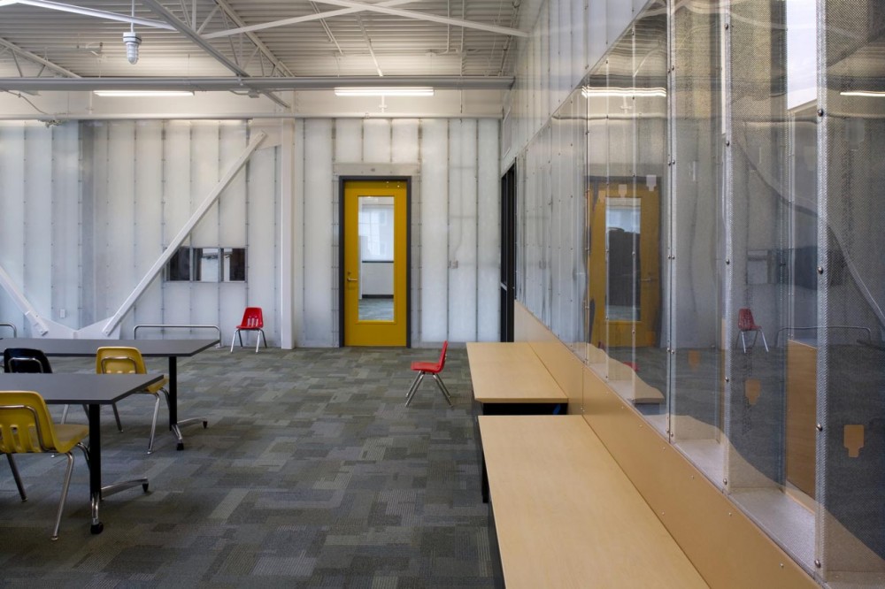 Rainier Vista Boys & Girls Club and Rainier Valley Teen Center / Weinstein A|U