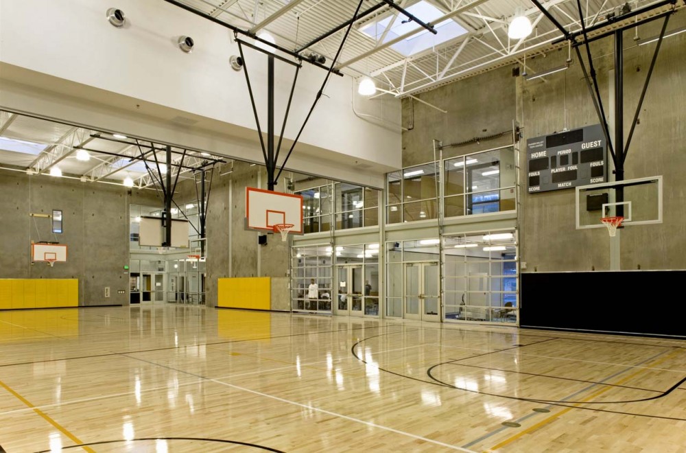 Rainier Vista Boys & Girls Club and Rainier Valley Teen Center / Weinstein A|U