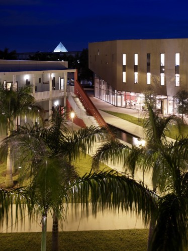 FIU Chapman Graduate School of Business / KPF