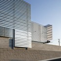Monarch Place / Randy Brown Architects Monarch Place / Randy Brown Architects © Farshid Assassi