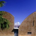 AD Classics: Chapel of St. Ignatius / Steven Holl Architects © Paul Warchol Photography