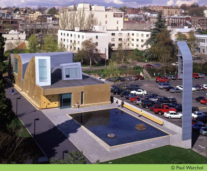AD Classics: Chapel of St. Ignatius / Steven Holl Architects