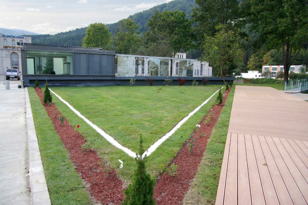 Visitors And Interpretation Pavilion / ZIP & BDX Studio