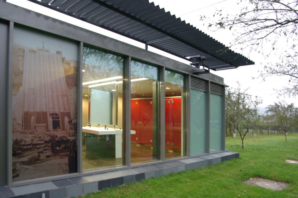 Visitors And Interpretation Pavilion / ZIP & BDX Studio