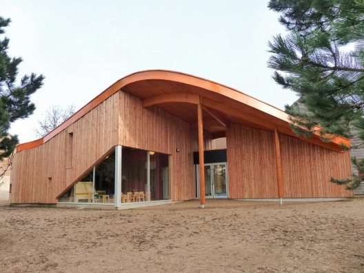 Le Petite Prince Nursery School / AR+TE Architects