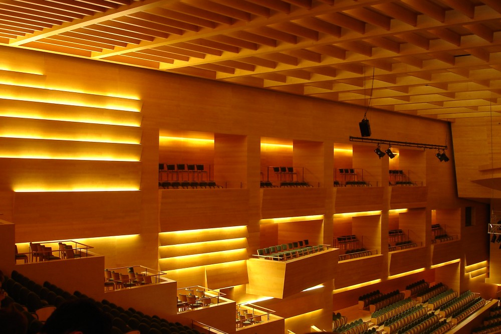 AD Classics: L’Auditori amb els Grans D’Europa / Rafael Moneo