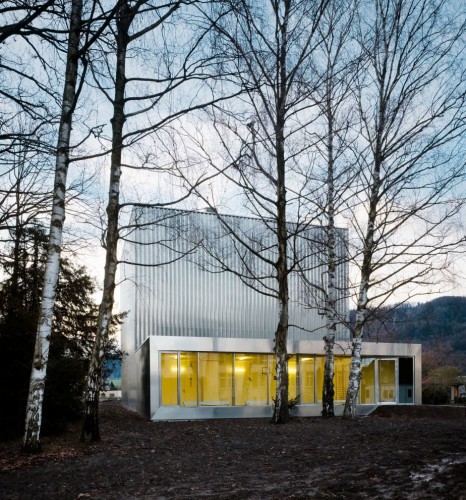 Centre For Hearing And Language / e2a