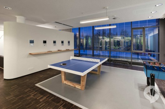 MTV Networks Headquarters / dan pearlman Markenarchitektur GmbH