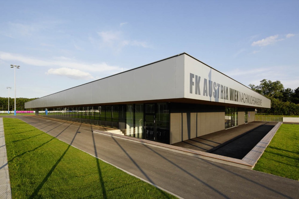 FK Austria Wien Training Academy / Franz Architekten + Atelier Mauch