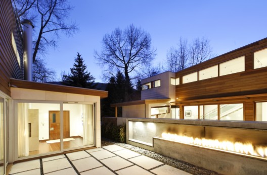 Nove I / Studio B Architects
