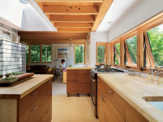 Nature Preserve House / John McLeod Architect