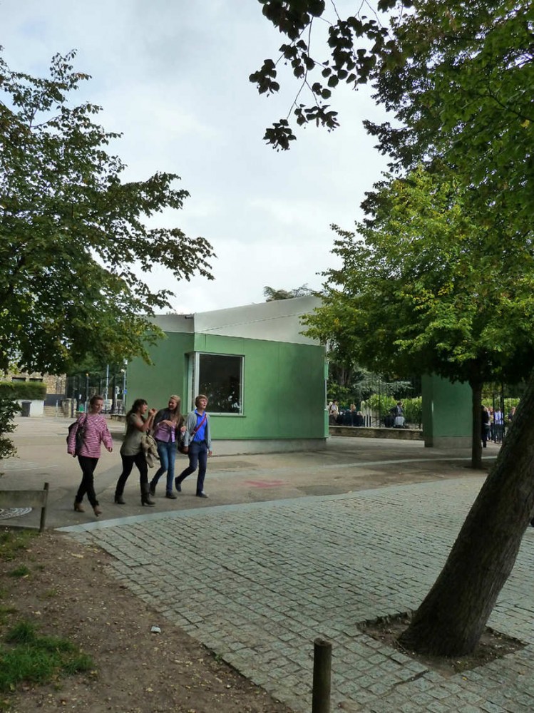 Origami Peace Dove / AR+TE Architectes