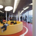 Ronald McDonald Centre / Fact Architects Ronald McDonald Centre / Fact Architects © Luuk Kramer