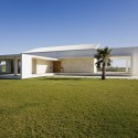 Villa T / Architrend Architecture Villa T / Architrend Architecture © Umberto Agnello