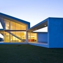 Villa T / Architrend Architecture Villa T / Architrend Architecture © Umberto Agnello