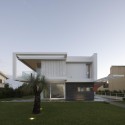 Villa PM / Architrend Architecture Villa PM / Architrend Architecture © Moreno Maggi