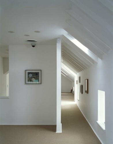 The Pier Arts Centre / Reiach And Hall Architects