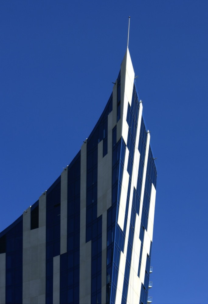 The Ascent at Roebling’s Bridge / Daniel Libeskind
