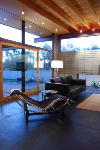 Silvertree Residence / Secrest Architecture