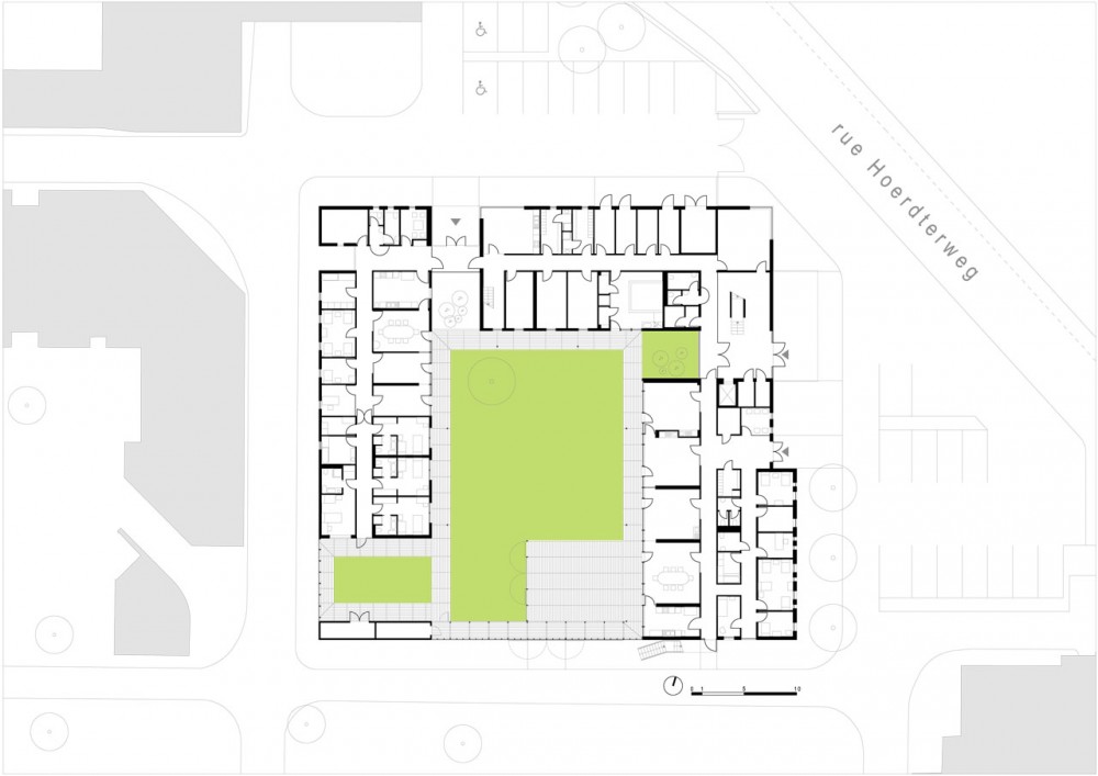 Mother and Baby Care Center / Atelier Zündel & Cristea