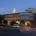 The Texas Hillel / Alterstudio Architects