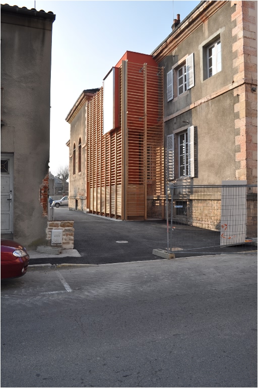 Elevator In Burgundy / Arcad’26