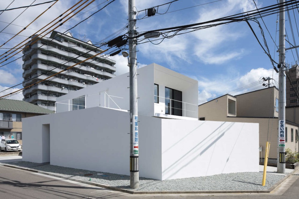 Edge / Apollo Architects & Associates