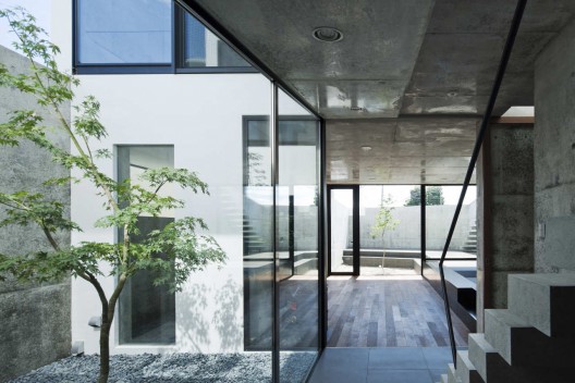 Edge / Apollo Architects & Associates