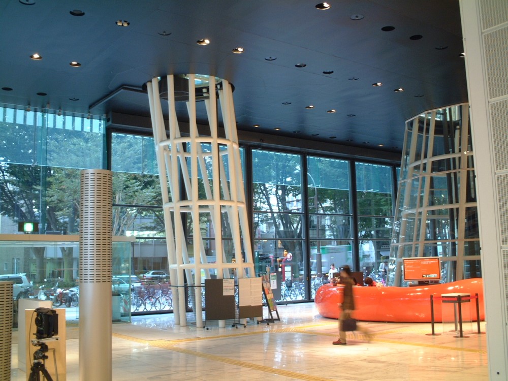 Flashback: Sendai Mediatheque / Toyo Ito