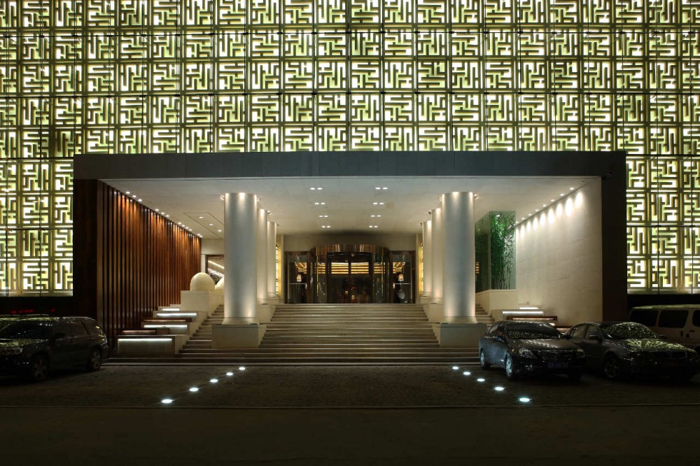 Qing Shui Wan Spa Hotel / Nota Design International pet Ltd