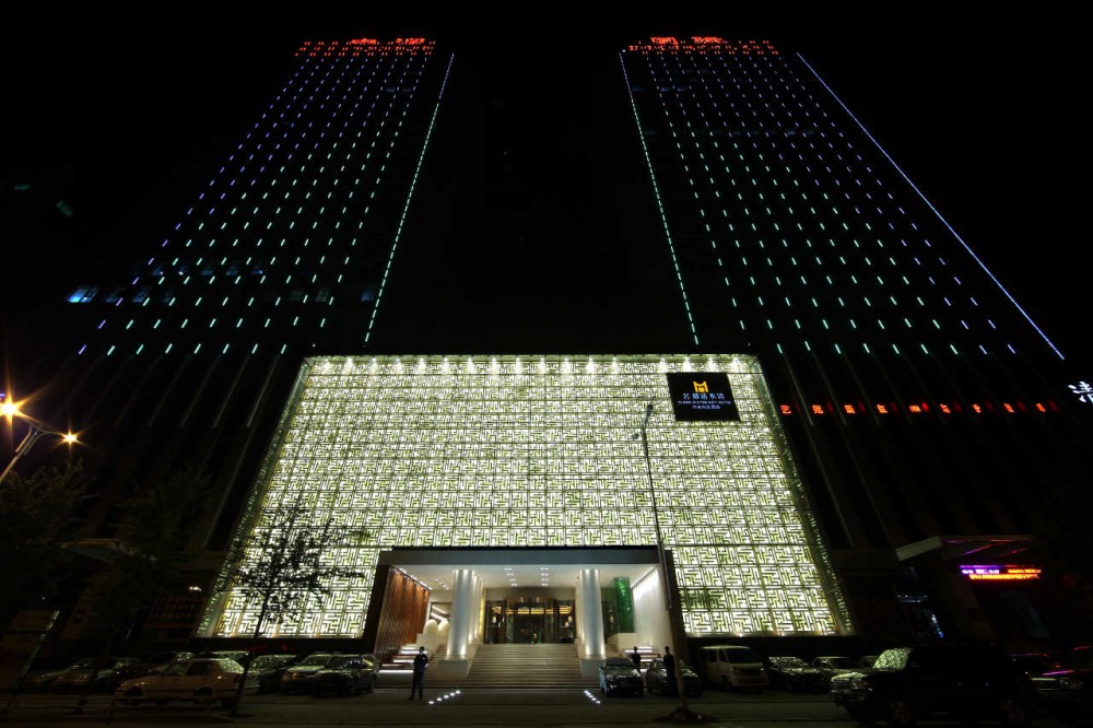 Qing Shui Wan Spa Hotel / Nota Design International pet Ltd