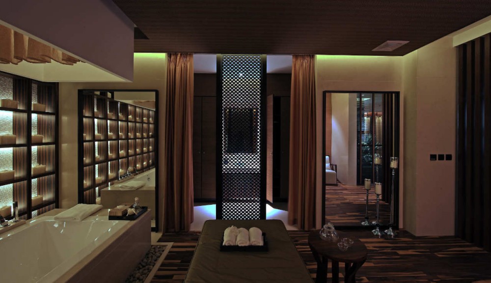 Qing Shui Wan Spa Hotel / Nota Design International pet Ltd