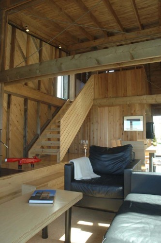 Ghost 7 / Mackay-Lyons Sweetapple Architects