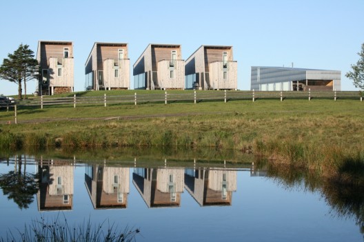 Ghost 7 / Mackay-Lyons Sweetapple Architects